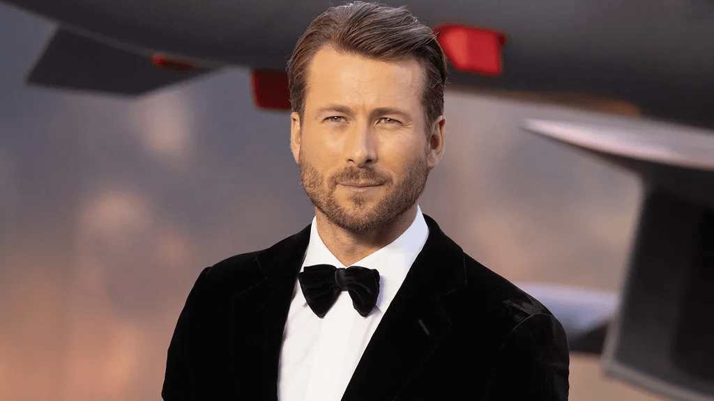 Glen Powell feared he would die in helicopter crash with Tom Cruise
mrustimes
mrustimes.com